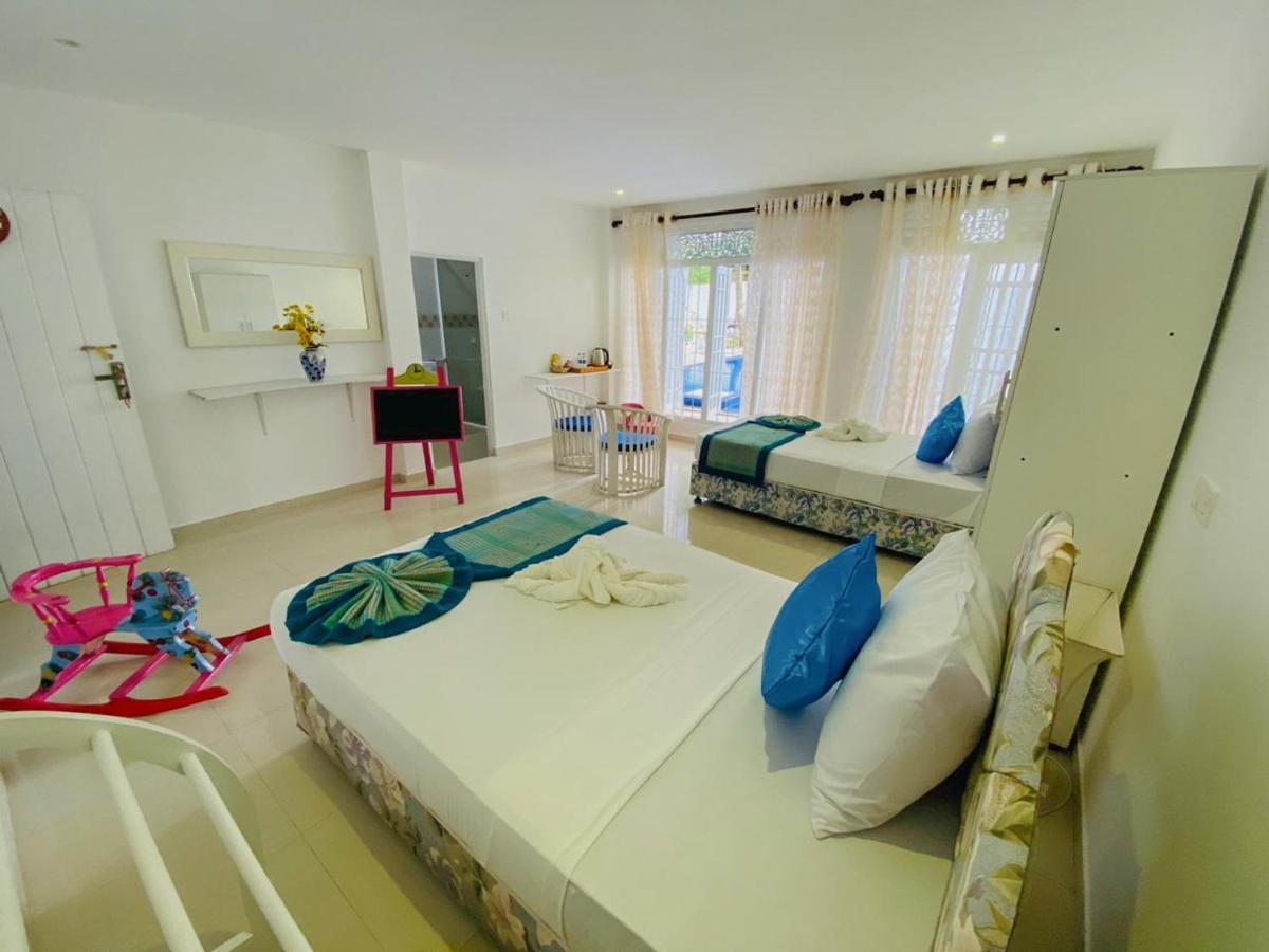 Sunset Sands Hikkaduwa Room photo